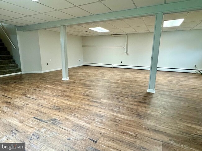 Building Photo - 1380 Sand Hill Rd