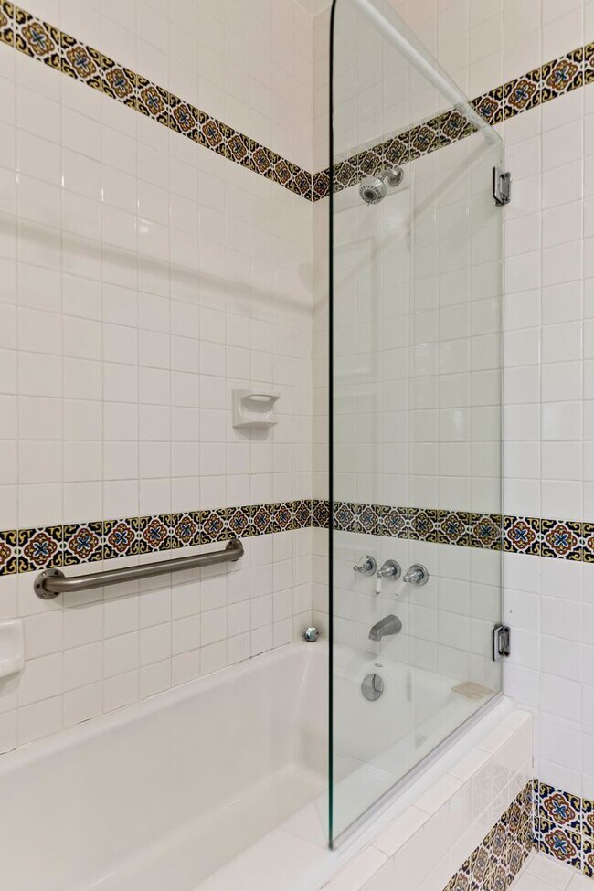 Building Photo - Classic Spanish Elegance Steps from Beverly Hills