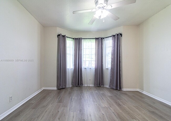 Building Photo - 116 NW 6th Ave