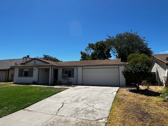 Primary Photo - 27142 San Carlos Ave