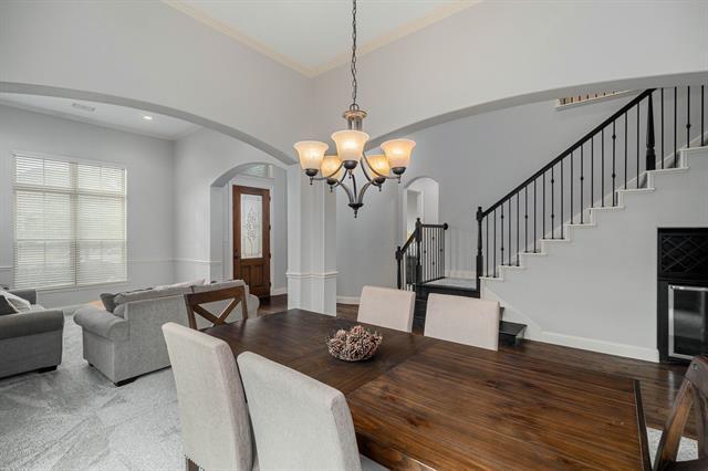 Building Photo - 410 Oxford Pl