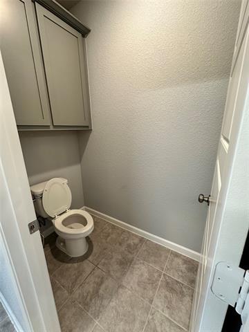 Building Photo - 4716 Bluffview Dr