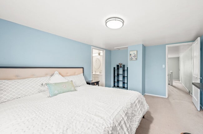 Building Photo - 2637 17th St