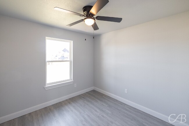 Building Photo - 3698 Yamini Dr