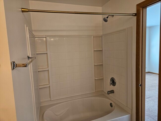 Building Photo - 1473 Cambria Dr
