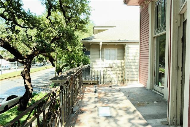 Building Photo - 816 N Carrollton Ave