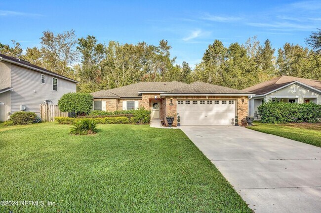 Building Photo - 657 MacKenzie Cir