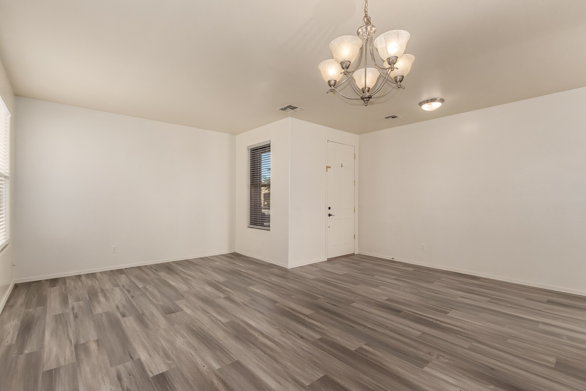 Building Photo - 1927 W Fruit Tree Ln