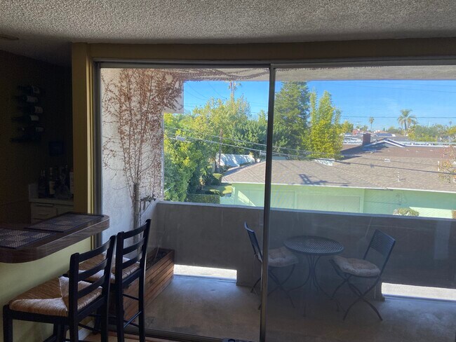 Building Photo - 6601 Springpark Ave