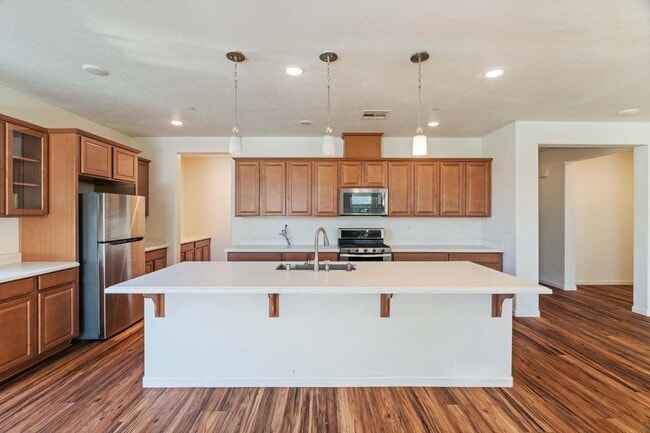 Building Photo - 3760 Orbison Ln