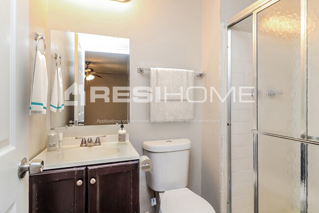 Building Photo - 4750 White Oak Trail