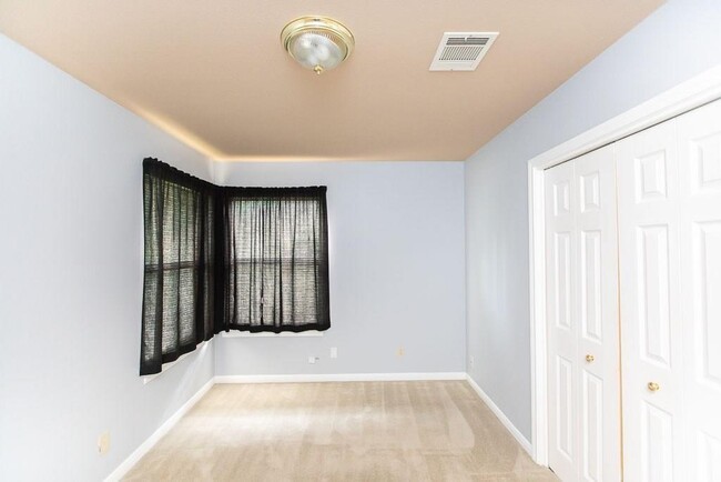 Building Photo - 4619 Raintree Blvd