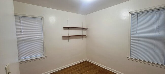 Building Photo - 6075 W 54th St