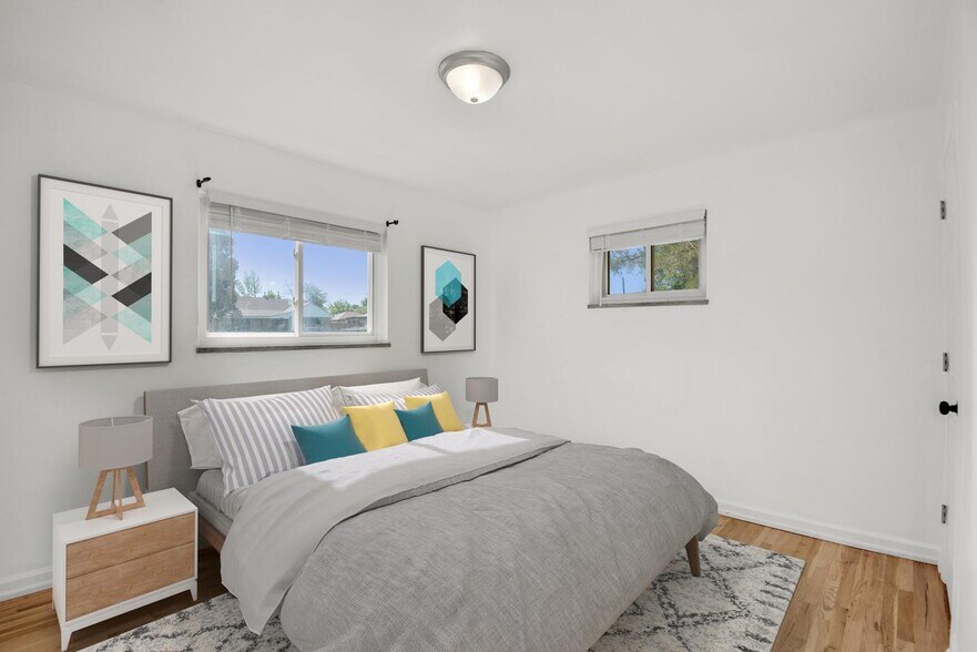 Building Photo - Move-in-ready Park Hill home with oversize...