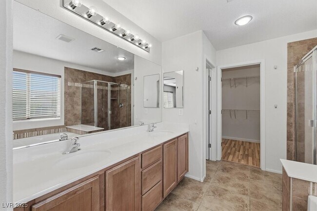 Building Photo - 10647 Bandera Mountain Ln