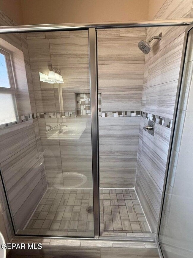 Building Photo - 4941 Ruben Soto