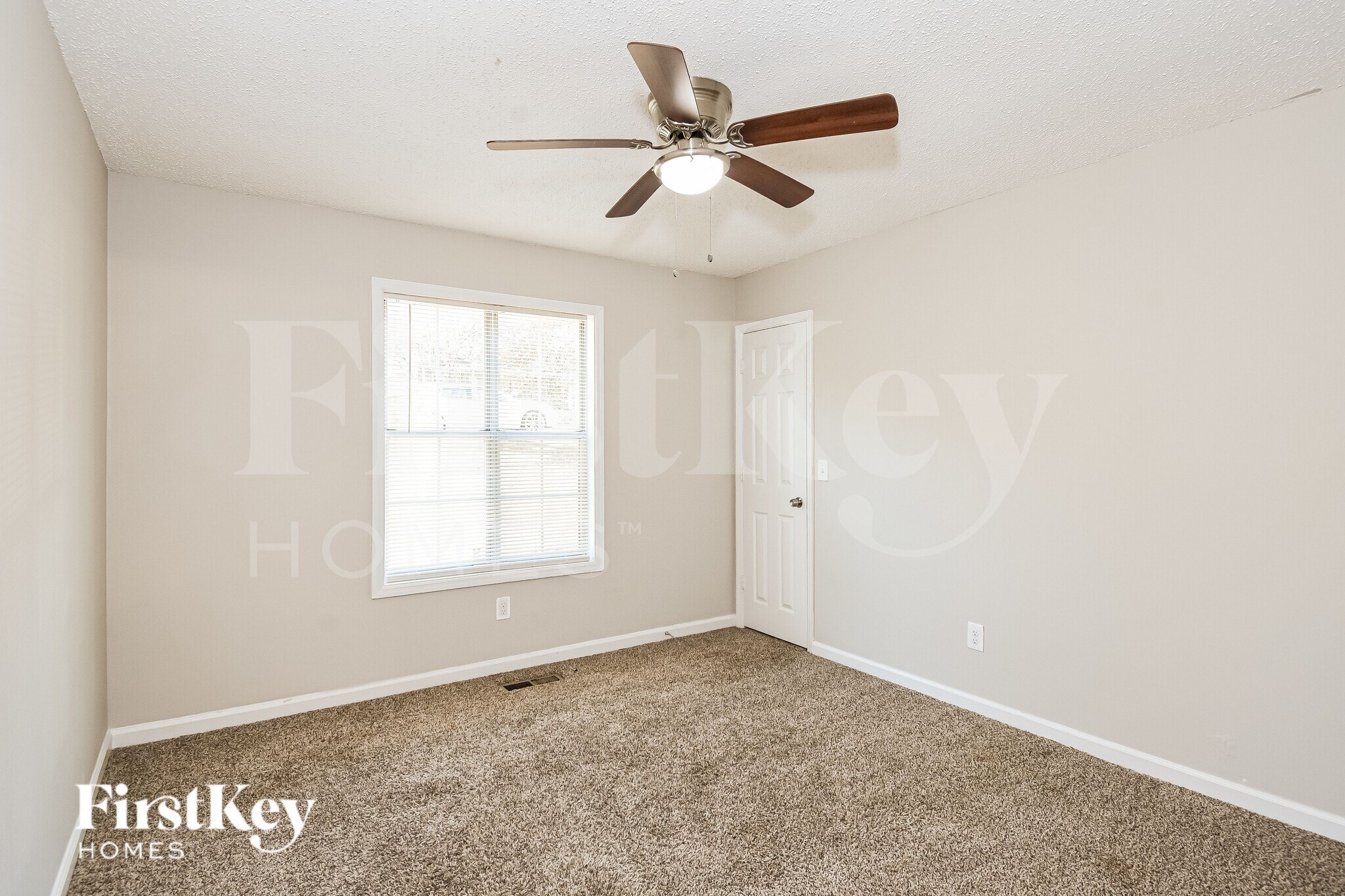 Building Photo - 660 Cranberry Trail