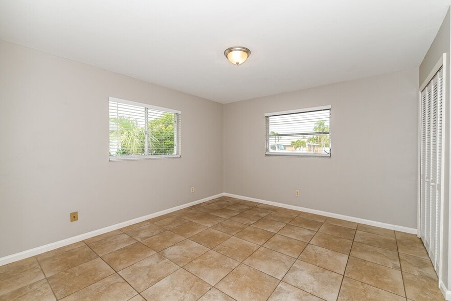 Building Photo - 1318 Everest Pkwy