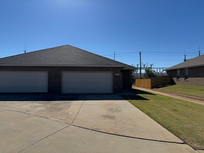 Primary Photo - 11132 NW 5th Terrace