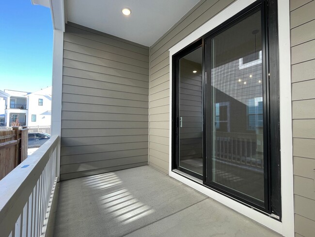 Building Photo - Brand new 3 bedroom home! Attached 2-car g...