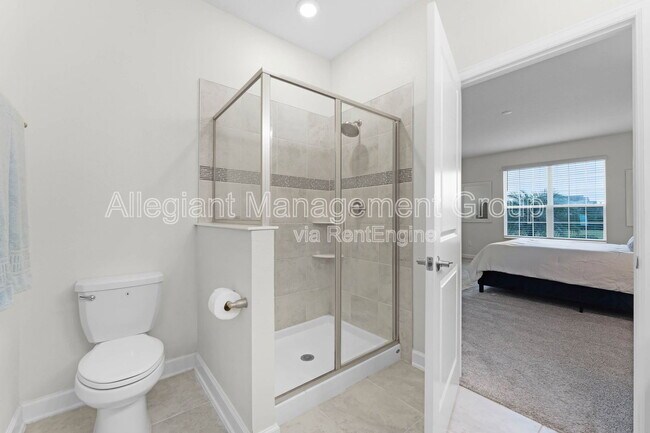 Building Photo - 12128 Illustration Dr