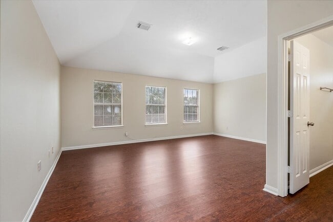 Building Photo - 6023 Barany Ct