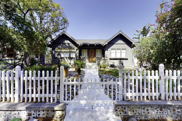 Primary Photo - 1845 Las Lunas St