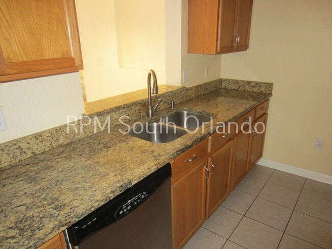 Building Photo - 8660 Buccilli Dr