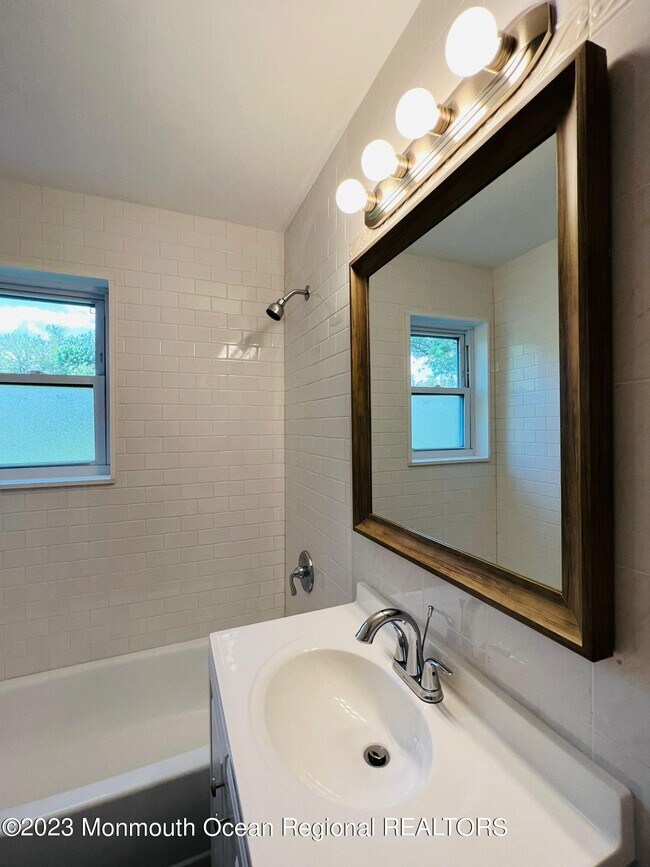 Building Photo - 14 Windsor Terrace