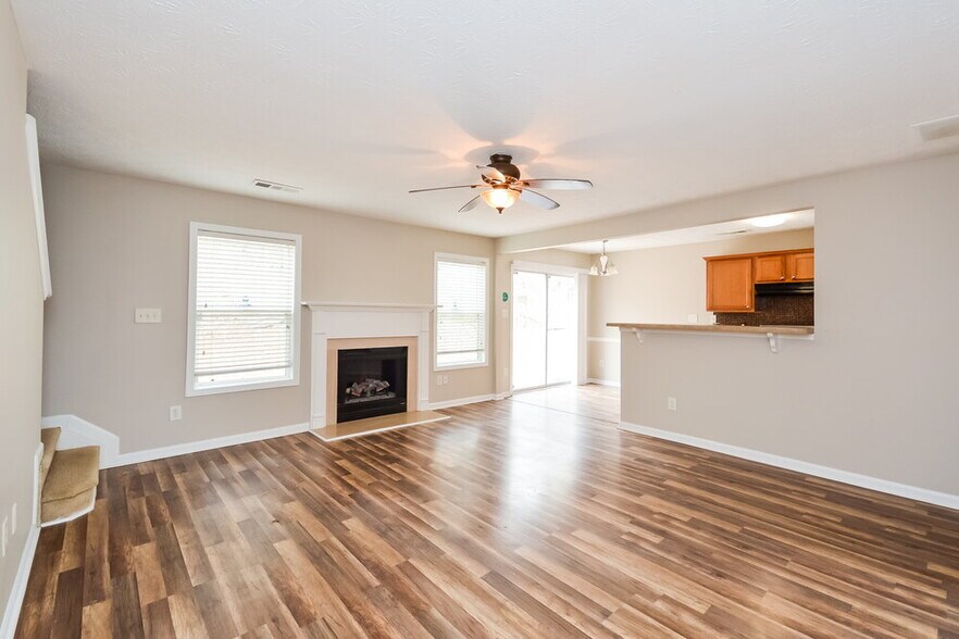 Building Photo - 1472 Alcovy Falls Dr SE