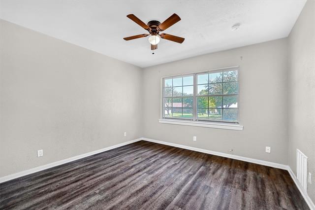 Building Photo - 746 Hillside Dr