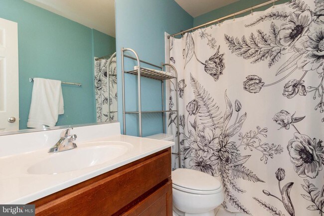 Building Photo - 17670 Cleveland Park Drive