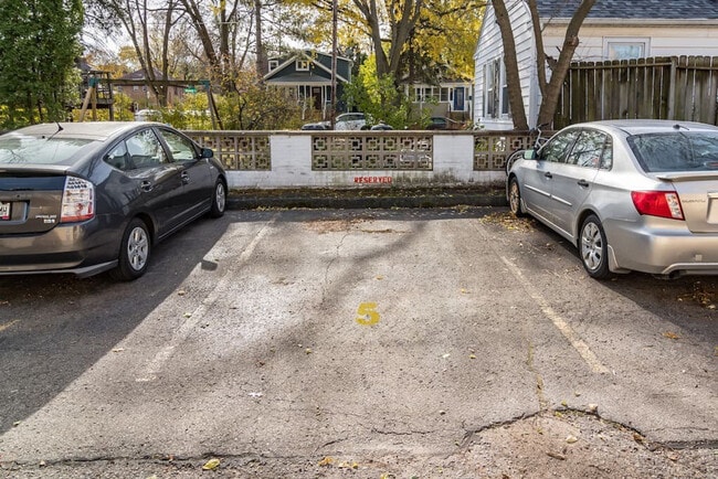 Building Photo - 2601 University Ave