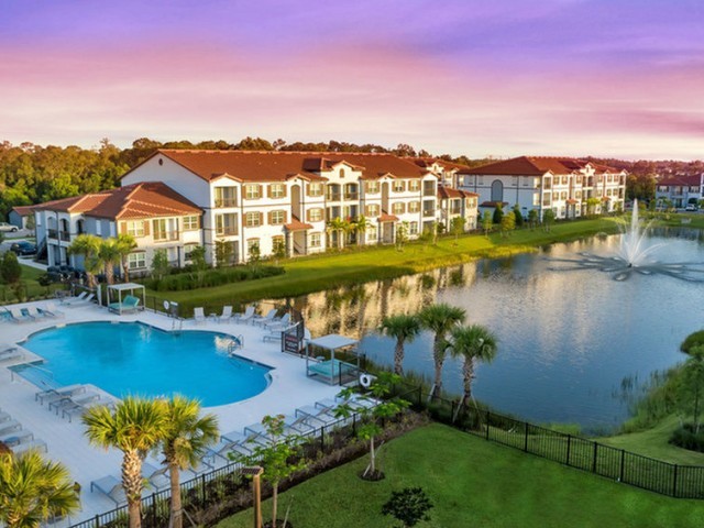 Luxury Lakeside Living Awaits at Venetian Apartments in Ft. Myers - Venetian closed