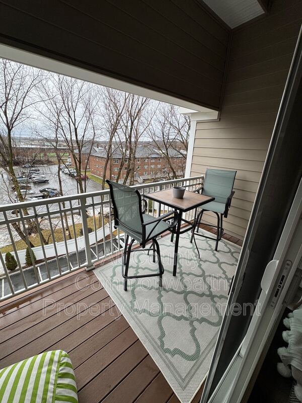 Building Photo - 320 Middlesex Ave