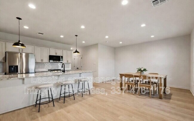 Building Photo - 101 Foster Grove Drive