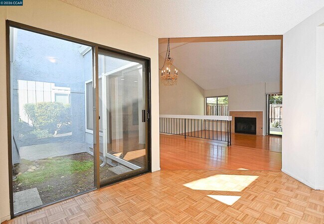 Building Photo - 200 Powhattan Ct