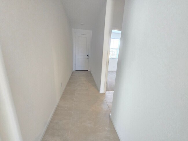 Building Photo - 3 Bedroom 2 Bathroom BELLA VISTA FARMS PREMIER Home