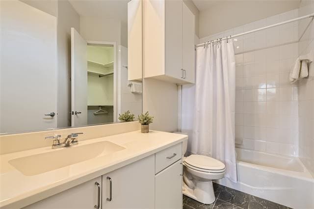Building Photo - 5981 Tipperary Dr