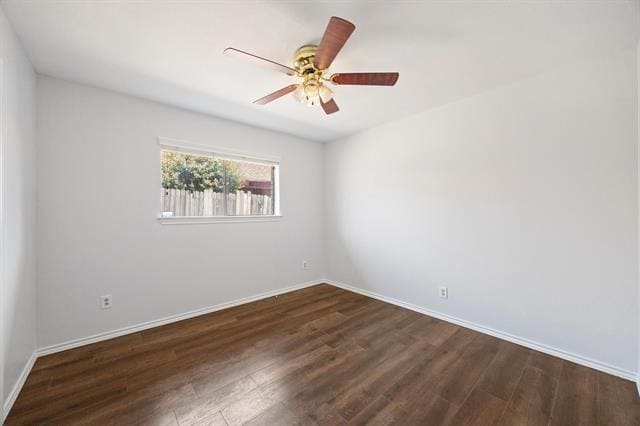 Building Photo - 3305 Canterbury Dr