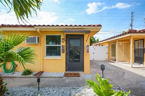 Primary Photo - 2600 N Paula Dr