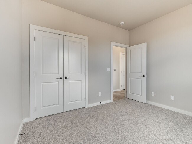 Building Photo - Beautiful New Construction Home in Edmond/...
