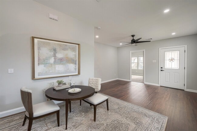 Building Photo - 3413 Simmons St