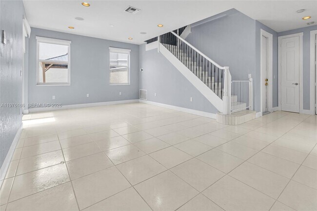 Building Photo - 1547 Mariner Way