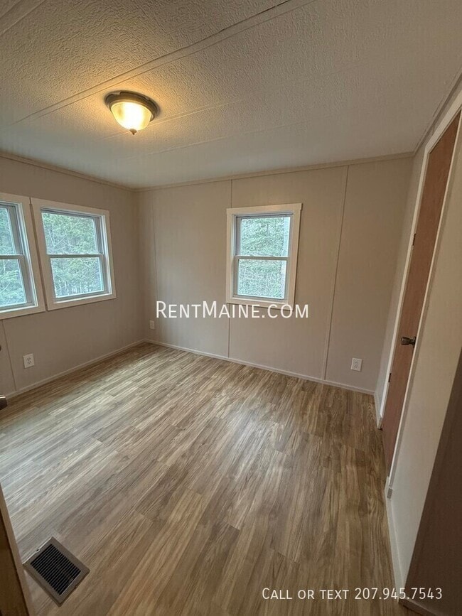 Building Photo - 81 Sweet Fern Dr