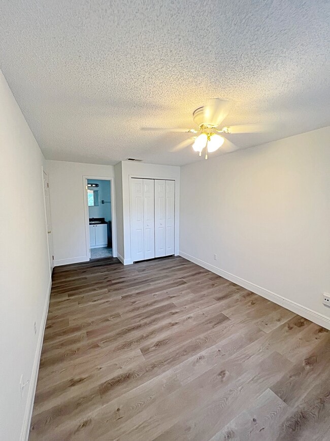 Building Photo - 2425 Barley Club Dr