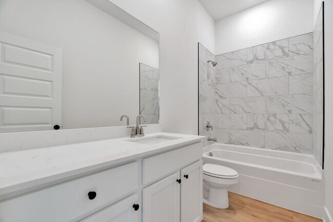 Building Photo - Brand-New Luxurious 4 Bedroom in Bentonville!  FENCE INCLUDED!