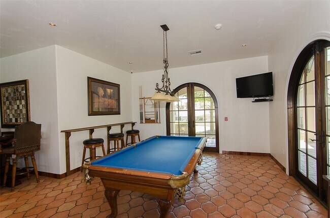 Building Photo - 12205 Terraza Cir