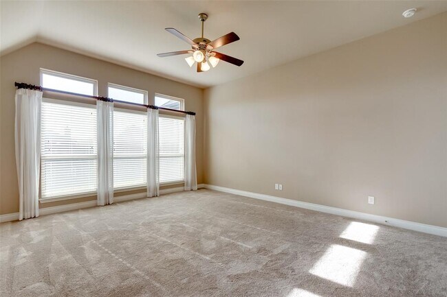 Building Photo - 23319 Tirino Shores Dr