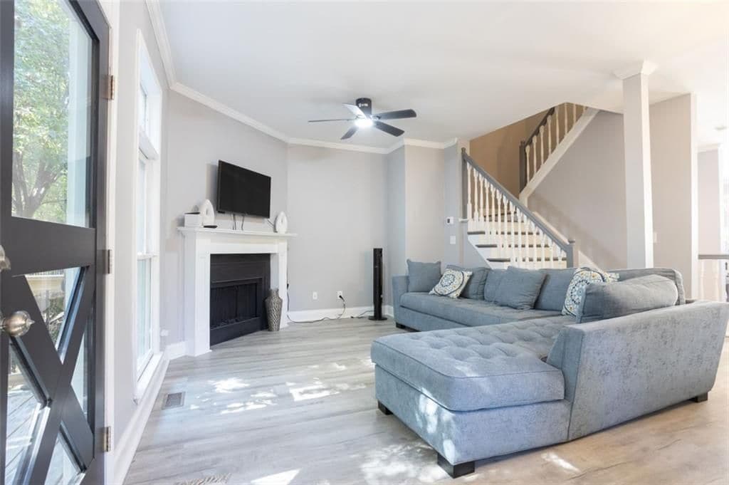 Building Photo - 4867 Pinnacle Dr